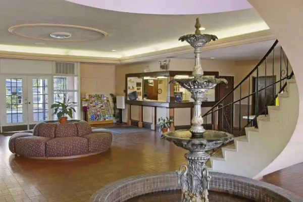 University Inn Main image