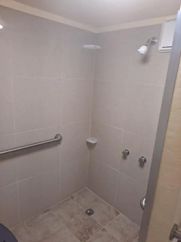 University Inn 9